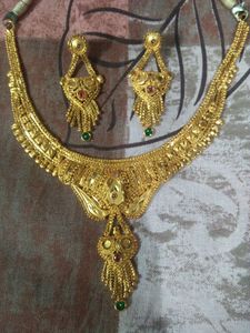 Gold plated neckless