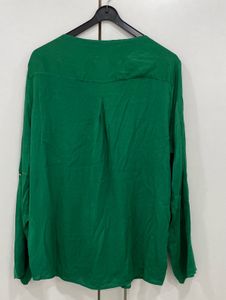 ✨🐝 Buzz-Worthy Emerald Tunic: Luxury for Less! 💚