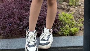 Zara High Top Sneakers with contrast