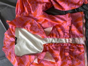 Stylish Pink &amp; Orange Floral Top