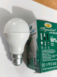 7 Watt Bulb Signature