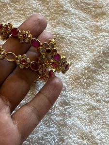 Gold &amp; Ruby Floral Bangle Set