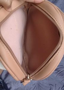 Round Cat Sling Bag