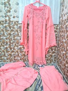 Embroidered Kurta Set