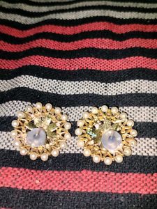 Floral Pearl Earrings