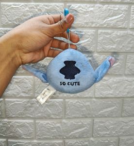 Smiley Stitch Keycharm