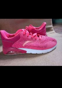 Anta Sneaker