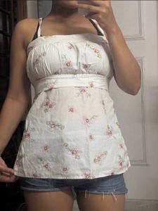 Floral Print Sleeveless Top