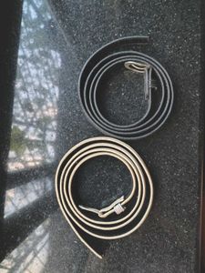 New, unworn women&#39;s belts for quick sale!