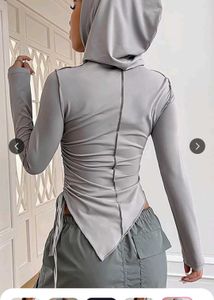 Grey Hooded Top ✨️