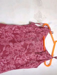 Women Sleeveless Kurti