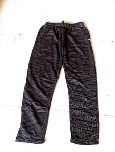 Unisex Graphic Tracks