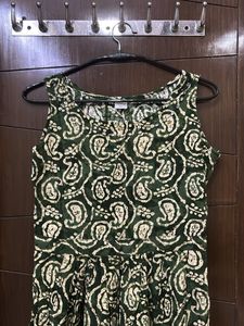 Paisley Print Sleeveless Dress