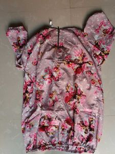 Women Floral Print Top