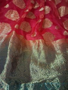 Girls&#39; Traditional Indian Dress