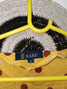 RARE BRAND WOMEN&#39;S TOP