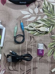 Mixed Electronic Accessories Lot