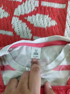 New Offer.. 70% Off For Unisex Kids Wear..pink Colour Jumpsuits... No Damages At All.. Rarely Used One... Grab It Soon