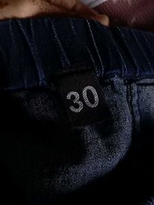Women&#39;s Jeans