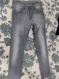 Gray Denim skinny fit jeans