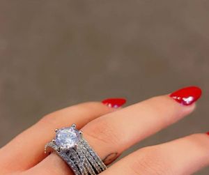 Sparkling Silver Ring