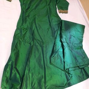 Silk Suit Zardosi On Suit  Preloved Suit Fresh Condition Some Zari Is Gone Black