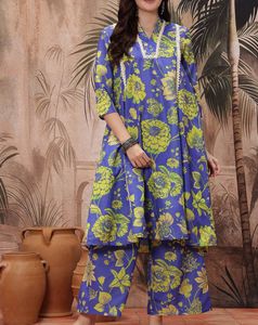 Sangria Floral Print Kurta Set Suit