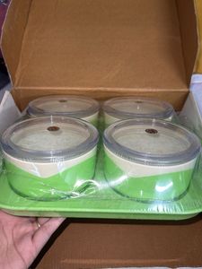 Airtight 4 bowls with lid +1 tray