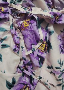 New Top With Tag