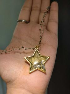 Two In One Resin Star Necklace