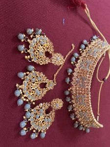 Grey And Golden Jewelry Set