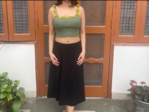 Olive Sunflower Top 🌻