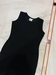 Fishcut Black Dress
