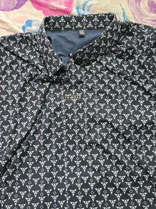 Patterned Men&#39;s Chinese fabric t-shirt