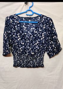 🆕 “Bella Figura” Floral Crop Top