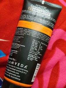 Glamveda Charcoal Peel-Off Mask