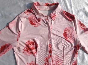 Brand New (Urbanic)Satin Floral Rose Pink Crp Top