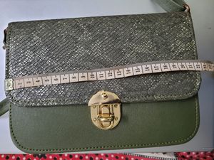 Green Sling Bag