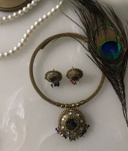 Elegant Anitque Gold Plated Necklace,Earrning Set