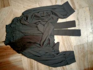 Gray Turtle Neck Top Full Sleeves