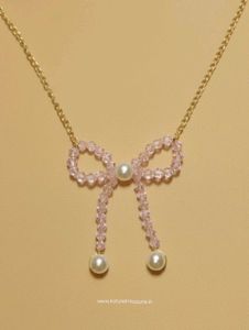🎀 Elegant Bow Pearl Necklace
