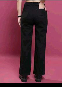 Tokyo Talkies Flared Jeans | Basics Black