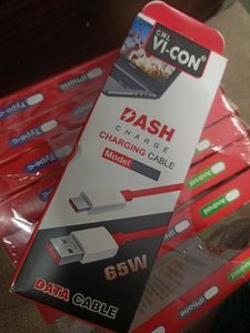 65 WALT FAST CHARGING CABLE