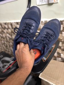 Puma Sneakers