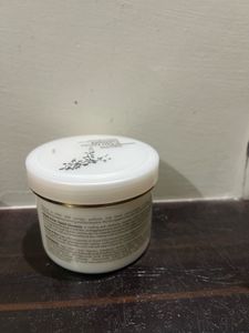 OZONE D-Tan Facial Cleanser