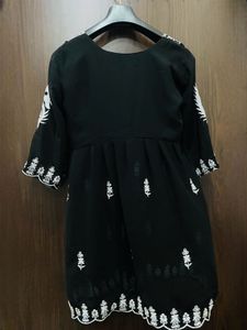 Elegant Embroidered Kurta