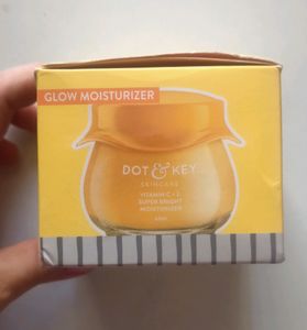 DOT &amp; KEY Vitamin C +  E Glow Moisturizer