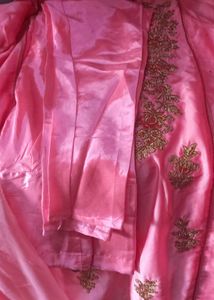 💕Pink Festive Or Party Wear Suit