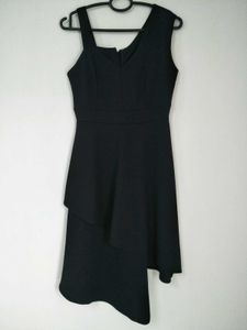 Chic Black Dress
