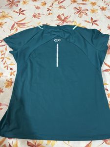 Decathlon Slim Fit Active T - Shirt